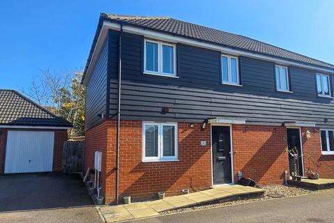 2 bedroom semi-detached house for sale, Eldon Court, Attleborough NR17