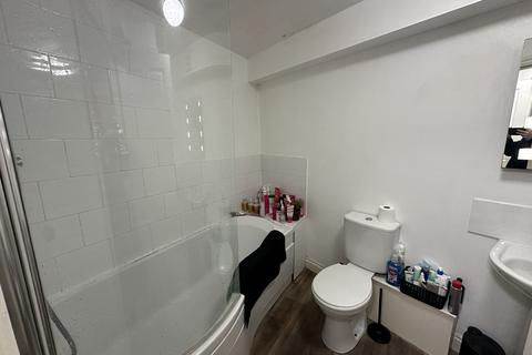 undefined, Queen Street, Newton Abbot, TQ12
