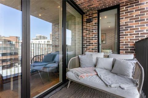 1 bedroom apartment for sale, Lucan Path, Colville Estate, London, N1