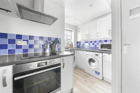 1 bedroom flat to rent, Corfield Street, London