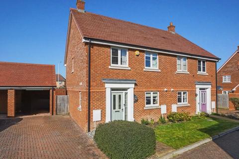 4 bedroom semi-detached house for sale, Butchers Green, Rainham,