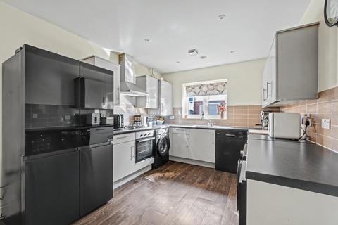 4 bedroom semi-detached house for sale, Butchers Green, Rainham,