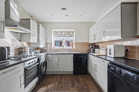 4 bedroom semi-detached house for sale, Butchers Green, Rainham,