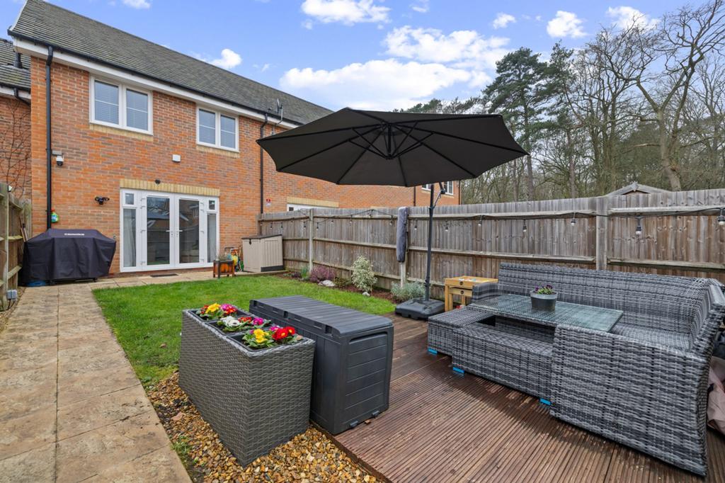 Garden reverse angle