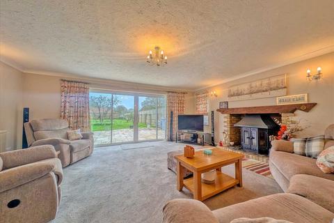 5 bedroom detached house for sale, Kirby Cross CO13
