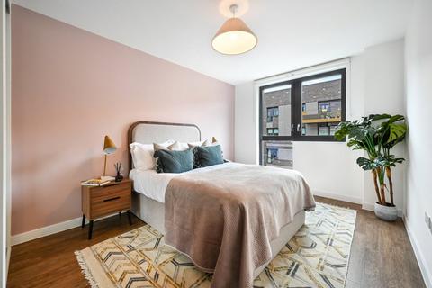 2 bedroom apartment to rent, Equipment Works, 2 Vanguard Wy, E17