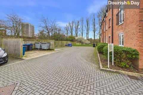 2 bedroom flat for sale, Pearl Brook Avenue, Stafford ST16