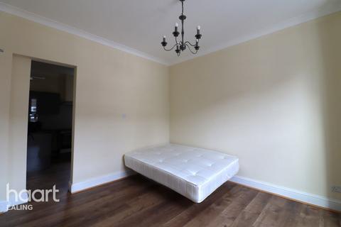 undefined, Spencer Road, LONDON