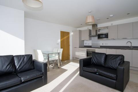 2 bedroom flat for sale, Davaar House, Ferry Court, Cardiff