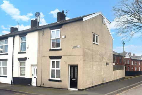 4 bedroom end of terrace house for sale, Woodhill Street, Bury BL8