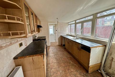 4 bedroom terraced house for sale, Holly Road, Birmingham