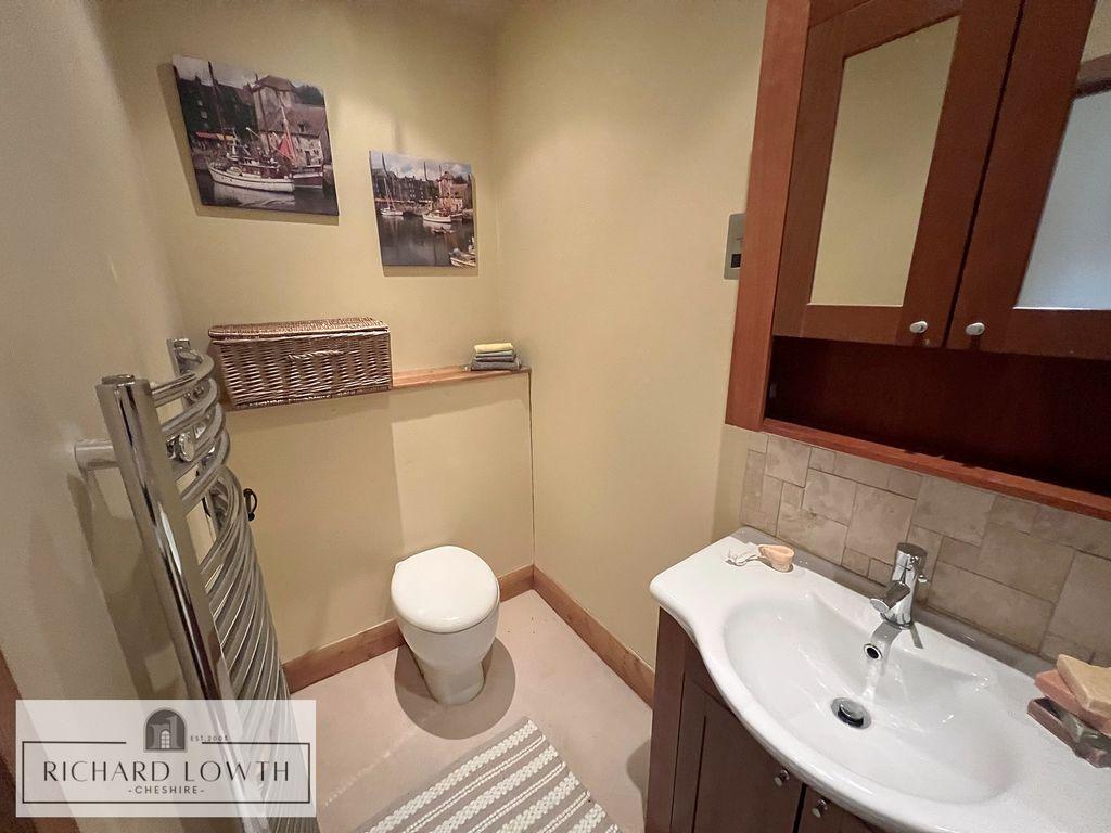 Ensuite Shower...