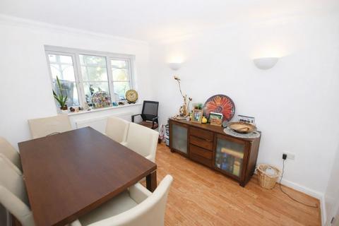 5 bedroom detached house for sale, St. Francis Close, Maidstone