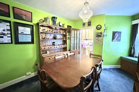 3 bedroom semi-detached house for sale, Miles Road, Epsom
