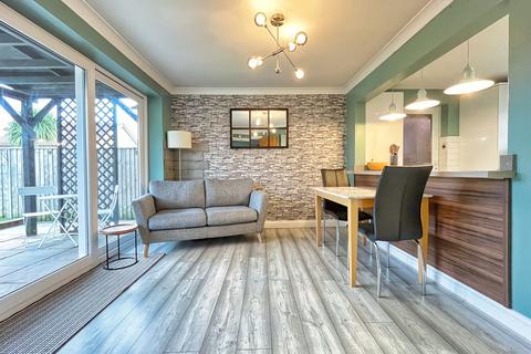 undefined, 53 Llanmead Gardens, Rhoose , The Vale of Glamorgan CF62 3HX