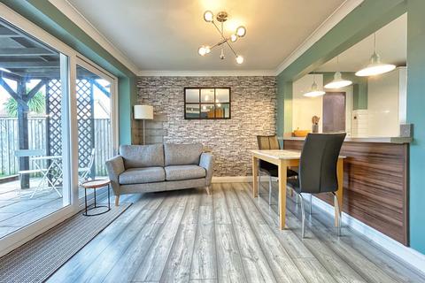 undefined, 53 Llanmead Gardens, Rhoose, The Vale of Glamorgan CF62 3HX