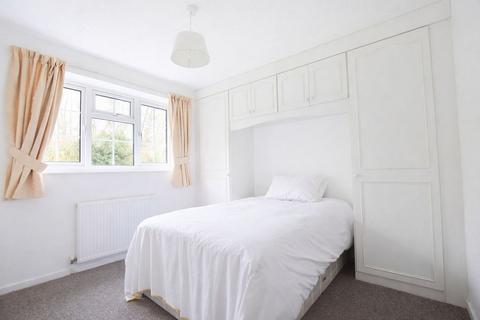 undefined, Cotswold Gardens, Maidstone