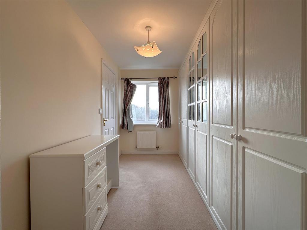 Dressing Room 525