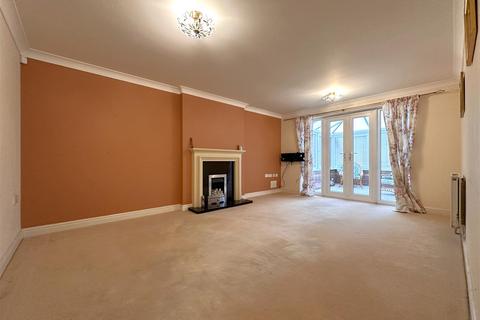 undefined, Oakfield Road, Fernwood, Newark