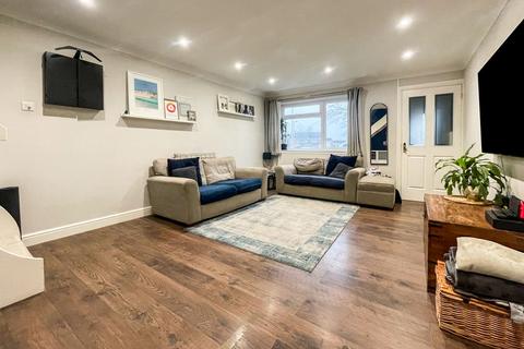 2 bedroom end of terrace house for sale, Sengana Close, Botley, SO30