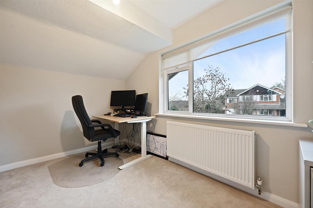 Bedroom 4.jpg