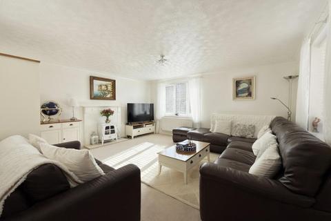 5 bedroom detached house for sale, Corbieres Close, Alsace Park NN5