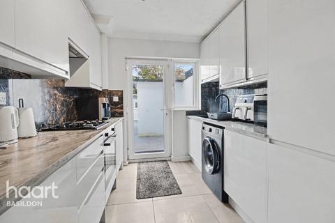 undefined, Redgrave Road, Basildon