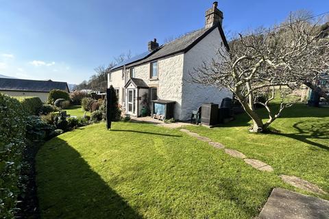 4 bedroom cottage for sale, Segurinside, Llandudno Junction