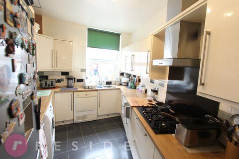 3 bedroom end of terrace house for sale, Raven Street, Bury BL9