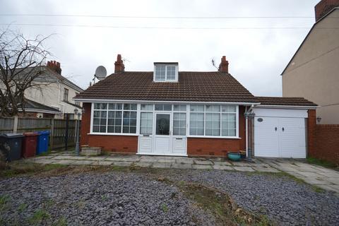 2 bedroom detached bungalow for sale, Netherley Road, Widnes