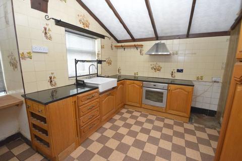 2 bedroom detached bungalow for sale, Netherley Road, Widnes