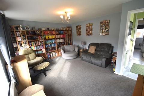 3 bedroom detached house for sale, Spring Close, Tenbury Wells