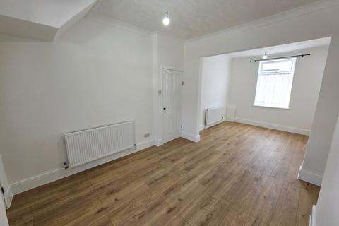 2 bedroom terraced house to rent, France Street, Redcar, TS10