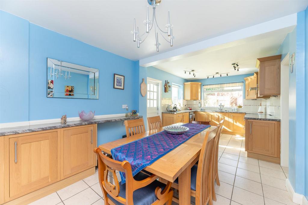 Dining Kitchen
