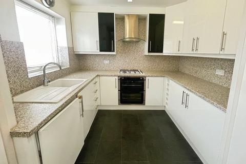 undefined, Broadstone Road, Harwood