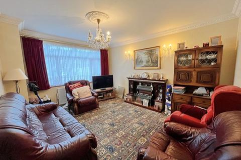 undefined, Avon Road, Greenford