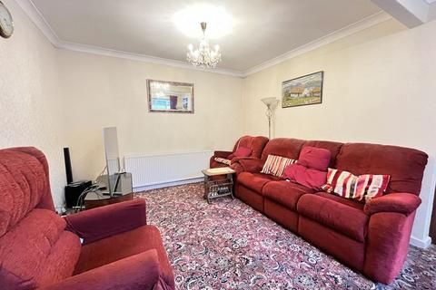 undefined, Avon Road, Greenford