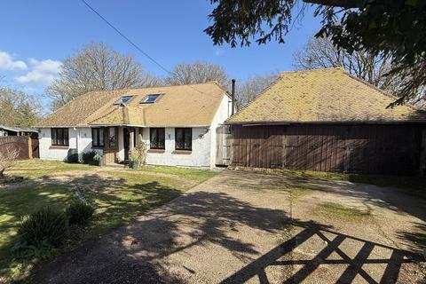 5 bedroom detached house for sale, Shadoxhurst