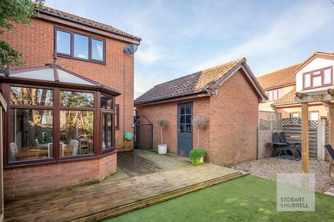 2 bedroom semi-detached house for sale, Wells Avenue, North Walsham NR28