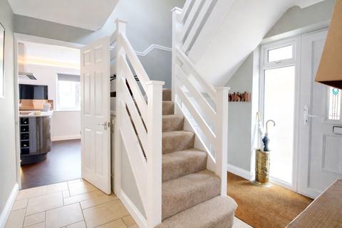 4 bedroom detached house for sale, Acorn Lane, Cuffley EN6