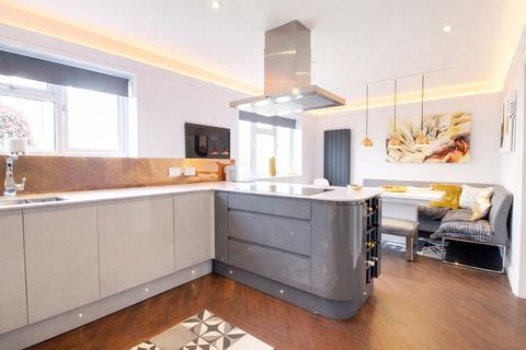 4 bedroom detached house for sale, Acorn Lane, Cuffley EN6
