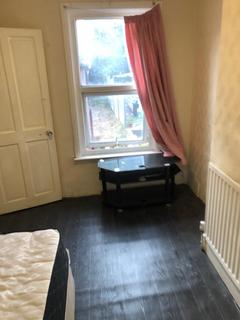 undefined, Salisbury Road, Luton LU1