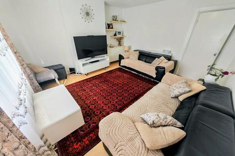 undefined, Dabbs Hill Lane, Northolt