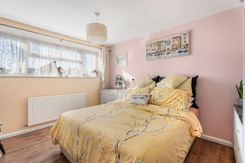 undefined, Whitby Close, Bletchley