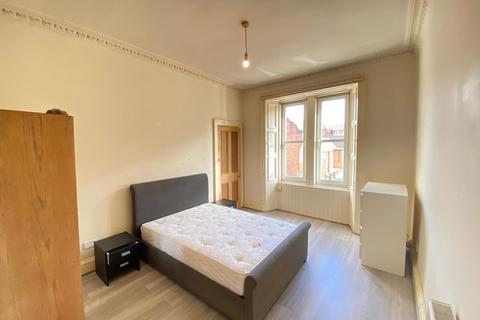 undefined, Waverley Park, Edinburgh, EH8 8EX
