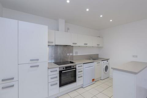 undefined, The Hamptons, Worcester Park, KT4