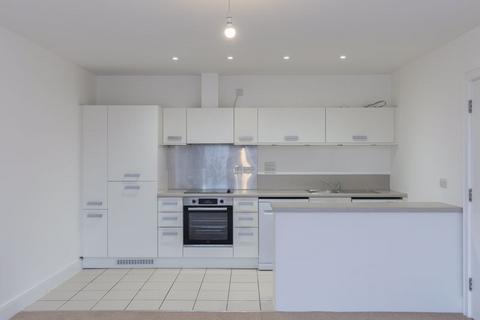 undefined, The Hamptons, Worcester Park, KT4