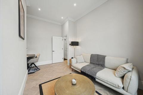 1 bedroom apartment for sale, Louvaine Road, London SW11