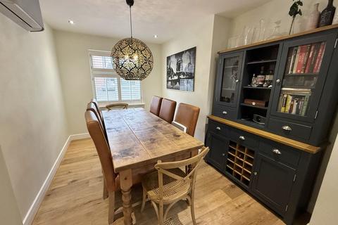 6 bedroom detached house for sale, Arch Grove, Aylesbury HP18