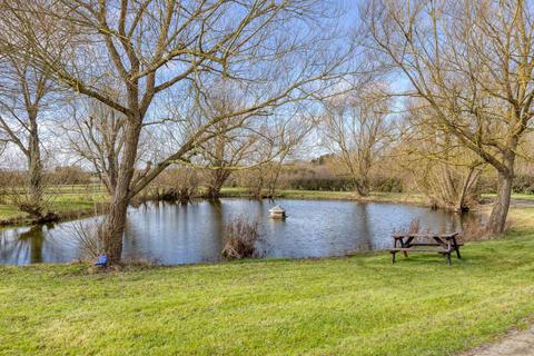 undefined, Campton Road, Shefford SG17